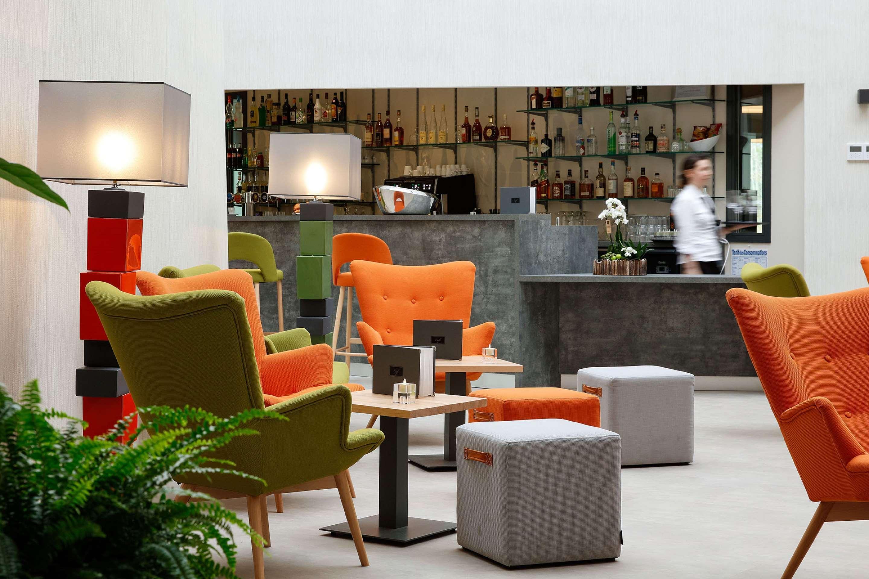Best Western Plus Hotel Escapade Senlis Санлис Екстериор снимка