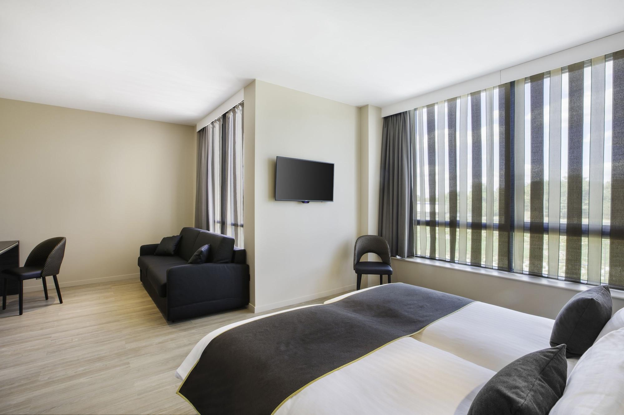 Best Western Plus Hotel Escapade Senlis Санлис Екстериор снимка