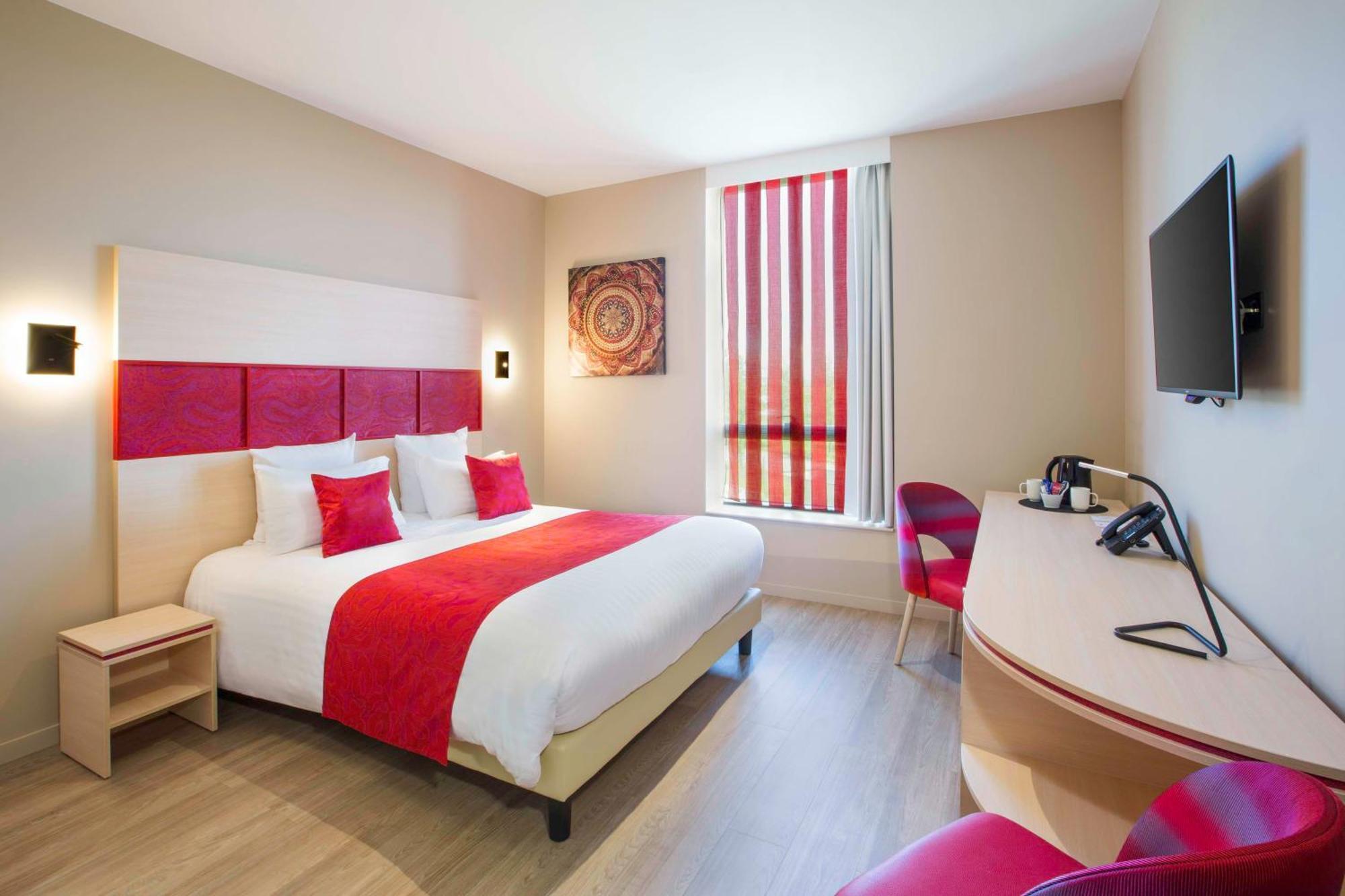 Best Western Plus Hotel Escapade Senlis Санлис Екстериор снимка